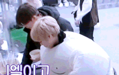 이 야무진 두손 봐봐ㅋㅋㅋㅋㅋㅋㅋㅋㅋㅋ