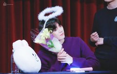 어제 일찍 자서 밍기 공카글 지금 봤는데