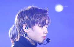 옆모습 조각이야