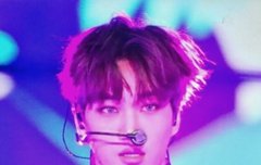 엑소 카이 종인이의 치명적임을 어찌 다 말할수 있을까