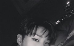 업이 인별셀카 (잠 다깸)