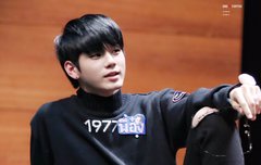 어제의 옹성우는 내일의 옹성우가 이긴다