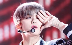 눈 가리는 유영재