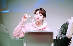 빡칠때는 라이관린을 보자.