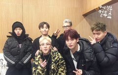 벌들아 투표하고있지?