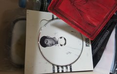 앨범이랑 굿즈살사람