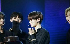 대휘야 태어나줘서 고마워