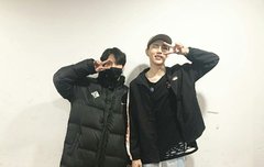 찬이 오늘 J비제 콘 갔나봐