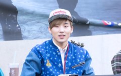 새삼 아이돌 극한직업이구나