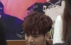 오늘도 조용한 팬톡