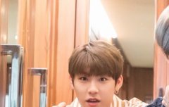 이거 진짜 심하게 꾸욥지않음 ?