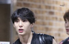 어떤 남자들도 레오 손 멋있다고 인정함!!