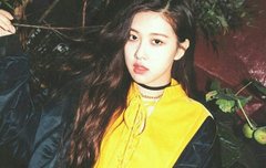 여기 왜 이렇게 조용해여 ㅠㅜㅜㅜㅜㅜㅜㅜ 블핑이들 5월에 컴백하는데 !!