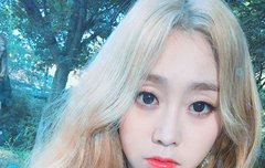 퀸지수 금발 모음