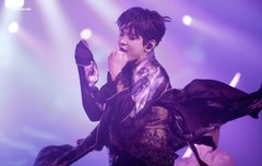 렌 머리가 뻗치면