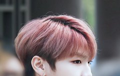 얘 요즘 미친거같어.......