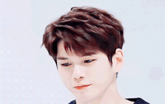 치킨 화보도 존잘이야ㅋㅋ