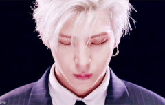 뮤비 해석할려했는데