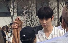 저기 입덕부정기 팬인데욤....