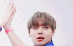 클라vis 티저 4번째