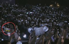 내 눈이 이상한 건가?