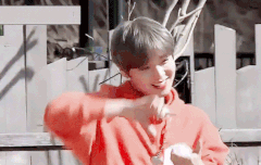 요즘 박지훈 넘 귀여워