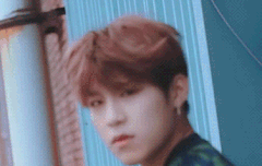 눈빛 진짜 지린다