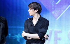 빅스 레오 핫바디 쩔어..