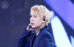 섹시함으로 레오님을 이길 남돌이 어딨을까요