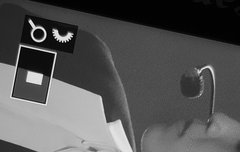 저 저 목걸이 진짜 저거 아 저거뭐야 저거 목에