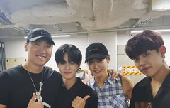 ㄹㅇㅁ 같이 찍은 사진에 우지니 넘예뽀