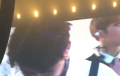 않이 우리 흐진이 왜 가슴팍을 펼치고 ㅠ