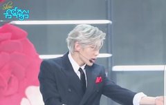 빅스 레오 성숙미 느껴지는 체형 좋아