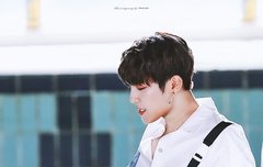 켜줘(Light) M/V 촬영 현장 우진이 사진(보정본)