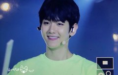 백현이 넘 예쁜 플뷰