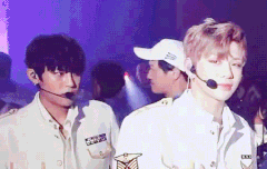 얼굴은 진지한데 왜 하는짓 또또 ㅋㅋㅋㅋ