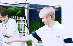 겸댕이 신났오 'ㅅ'