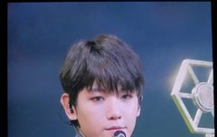 오ㅘ 백현이 오늘 리즈