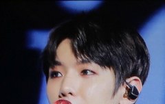 180707 The EℓyXiOn in Malaysia 백현 플뷰 2