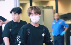 유입인데 혹시 이런 느낌 짤 좀 나눠주라ㅠㅠㅠ