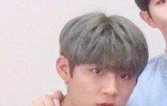 애쉬그레이......너무 잘어울리지 않아?