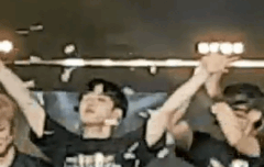 형아한테 장난치구 부드럽게 후진 (ㅌㅁㅈㅇ)