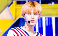 화려한 컨셉도 척척 소화하지 우리 대휘는