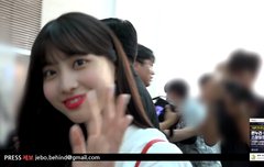 트와이스 오늘 공항출국 마주보고 인사하태