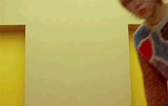 제발 .. 이 잘생긴 얼굴을 봐줘..