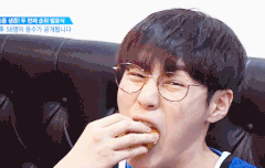 타팬인데 하성운님 보고 구름이라고 하던데