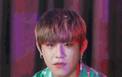 한시간넘게 꼼지락대고 재롱부리는거