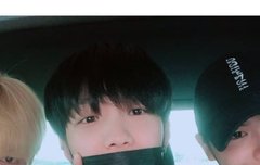 이번 앨범 수록곡 중 제일 좋아하는 곡이 모야??