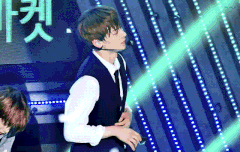 믾모닝❤  아침부터 사망각 gif