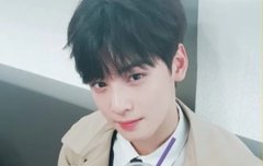 이 사진 원본있는사람?